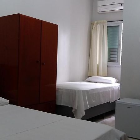Apeninos Suites Basicas Sao Paulo Ruang foto