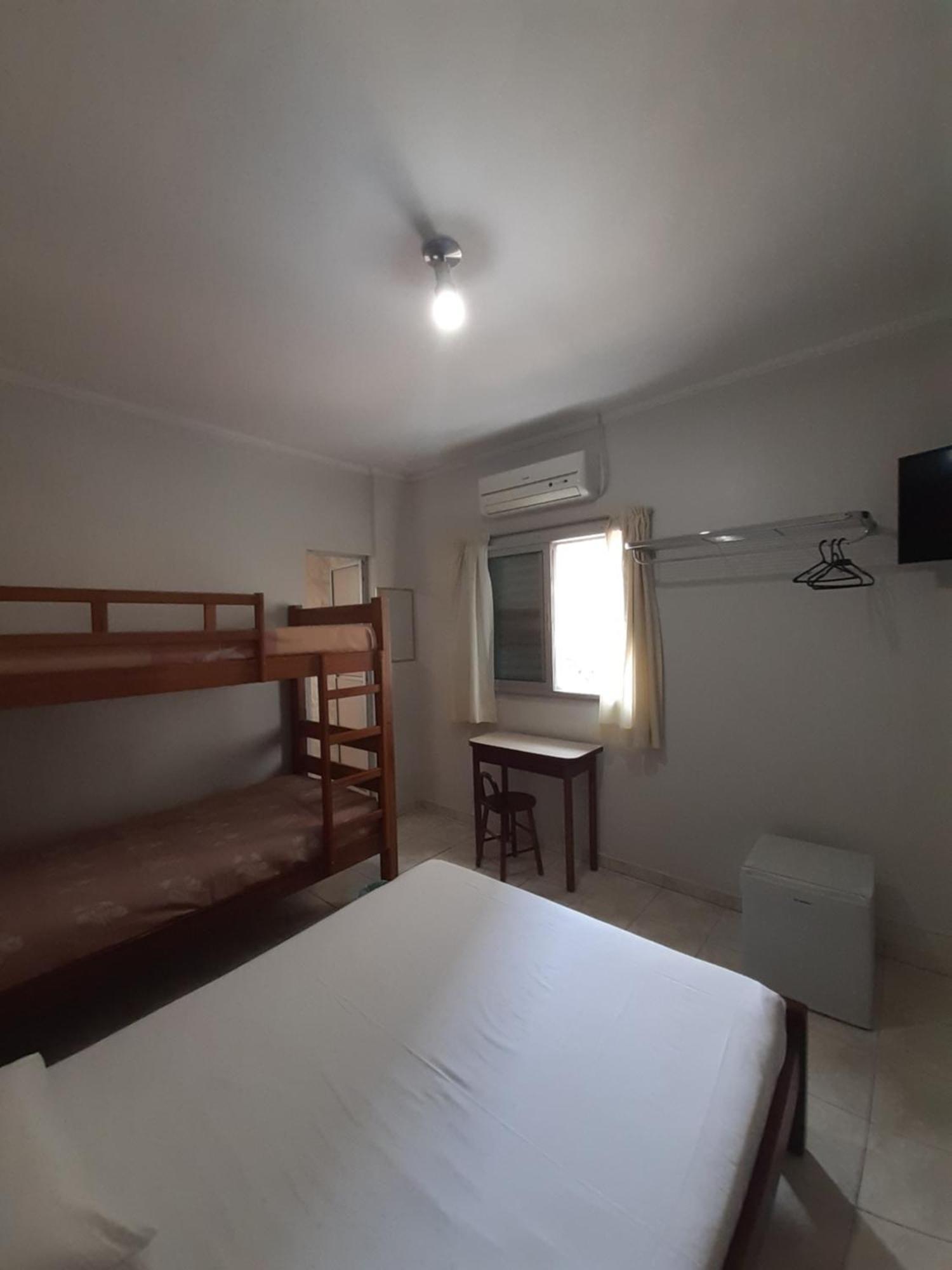 Apeninos Suites Basicas Sao Paulo Ruang foto